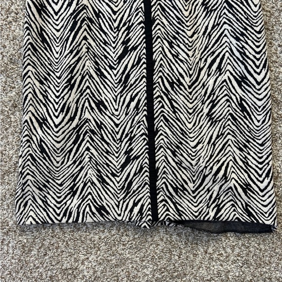 Ann Taylor Factory Zebra Print Sheath Dress Formal Animal Print Party 10 Petite - Picture 10 of 11